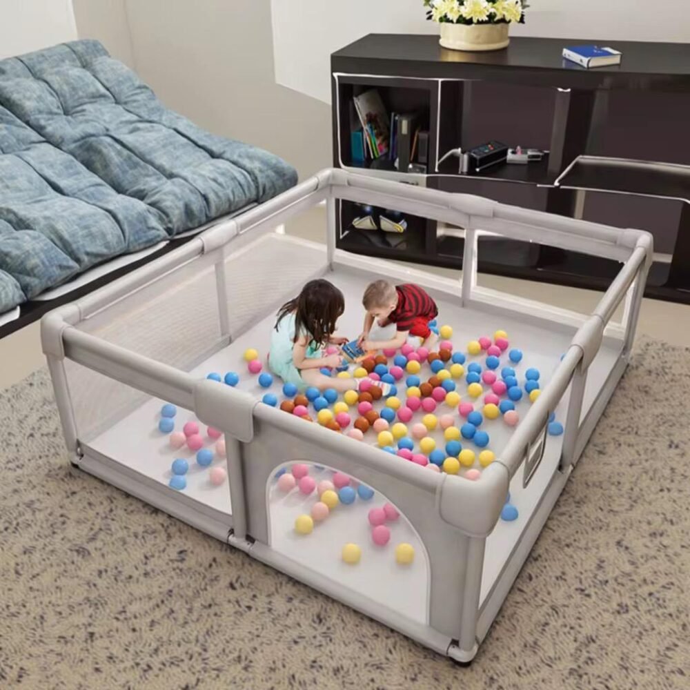 Playpen – Light Gray (66×150×200 cm)