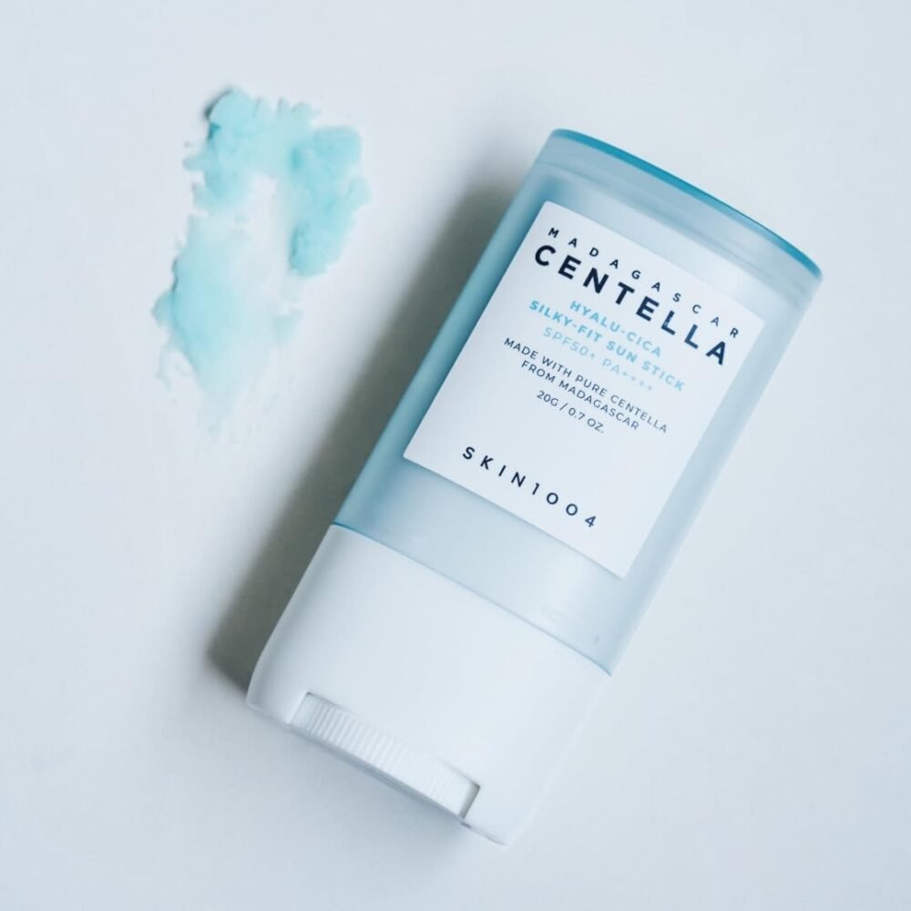Skin1004 Centella Hyalu Cica Silky Fit Sun Stick SPF50+